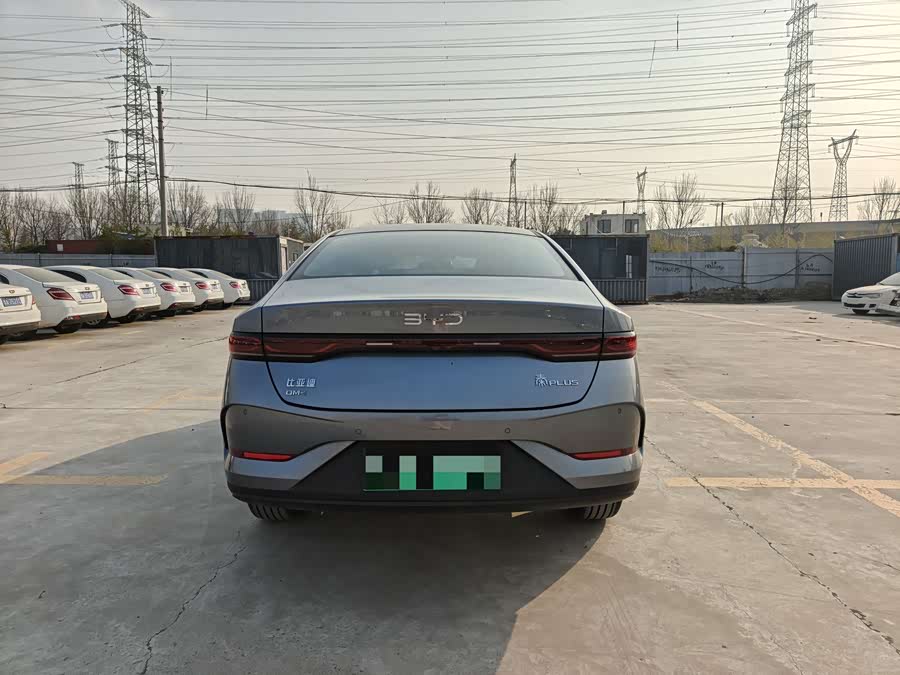 BYD Qin Plus 2025 immagine di auto #9