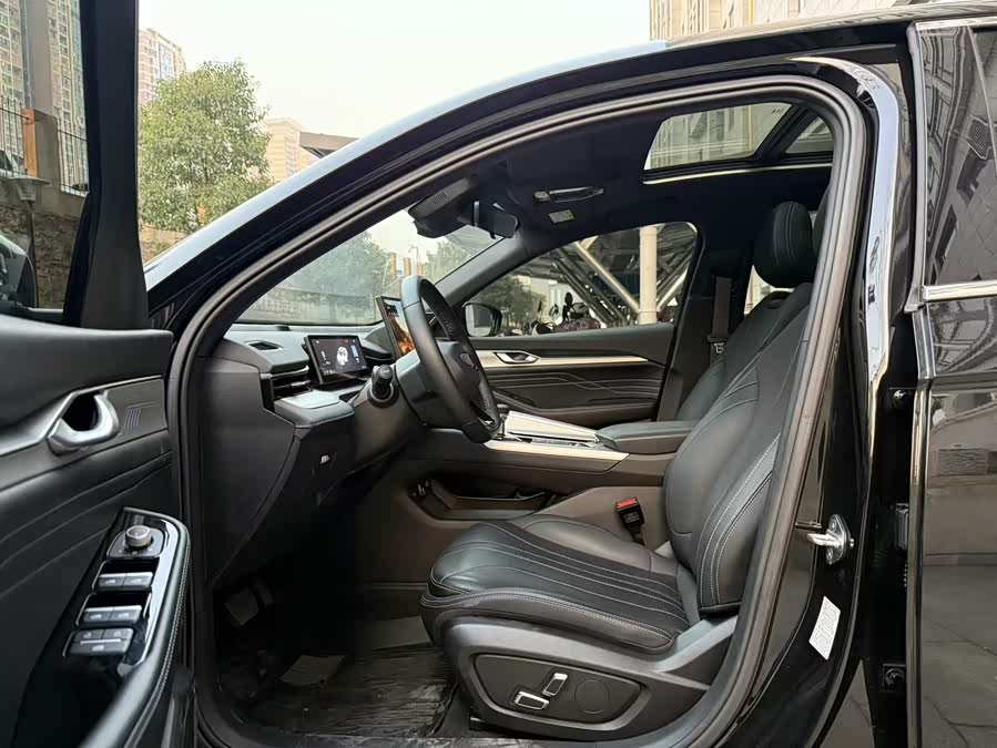 GEELY Preface 2024 #9 GEELY Preface 2024 car image #9