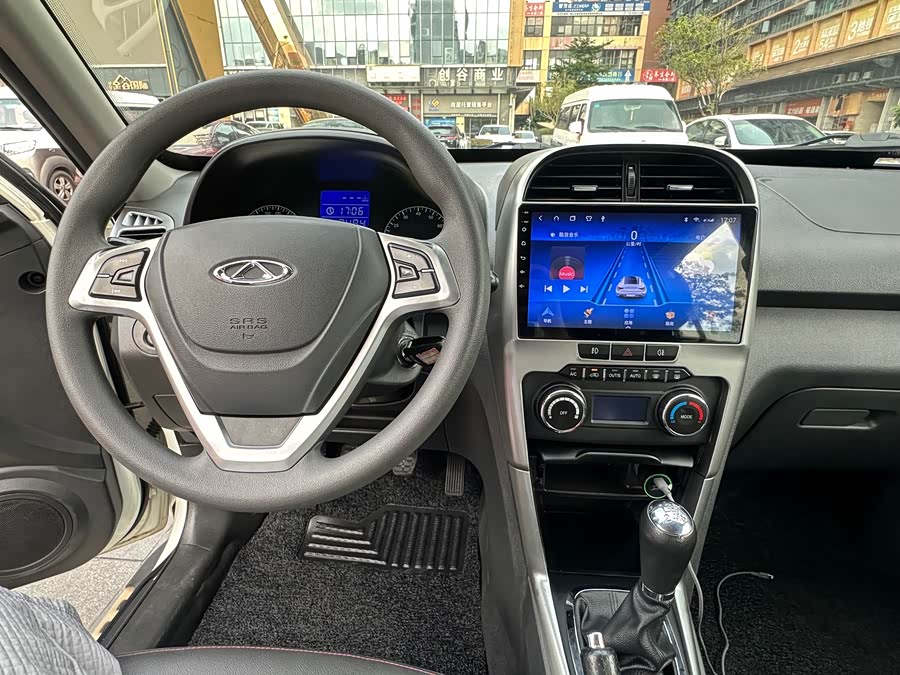 奇瑞 瑞虎3 2014 汽车图片 #9