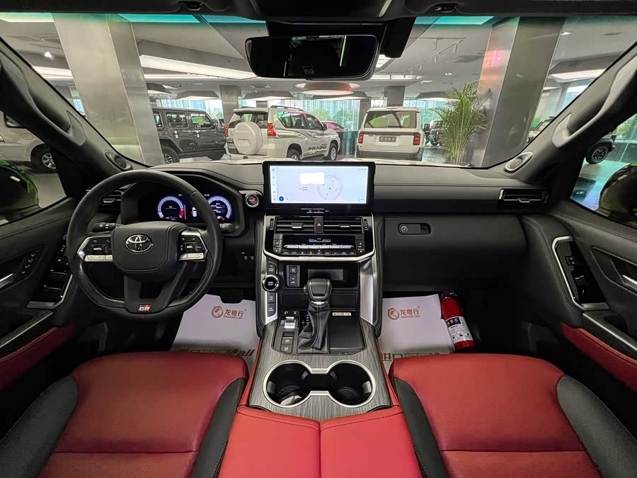 Toyota 2025 car image #9