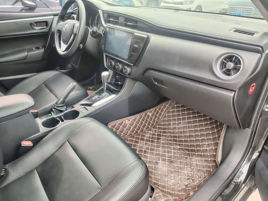 Toyota Corolla 2018 #9 Toyota Corolla 2018 car image #9