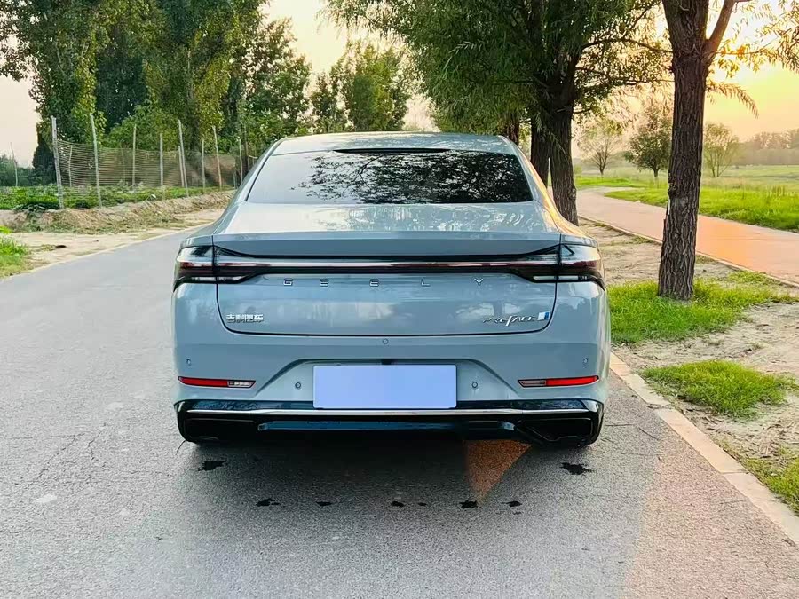 GEELY 2023 car image #9