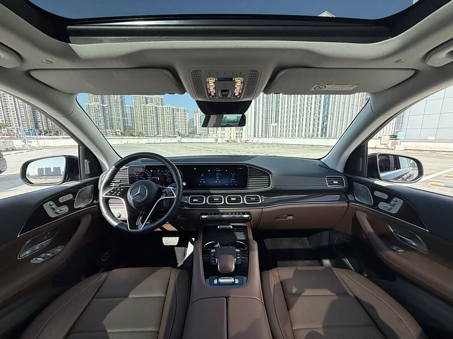 Mercedes-Benz GLE Class 2024 car image #9