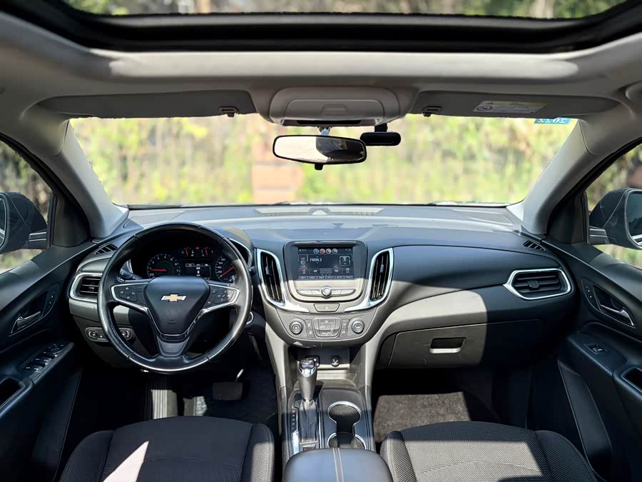 Chevrolet Equinox 2017 car image #9