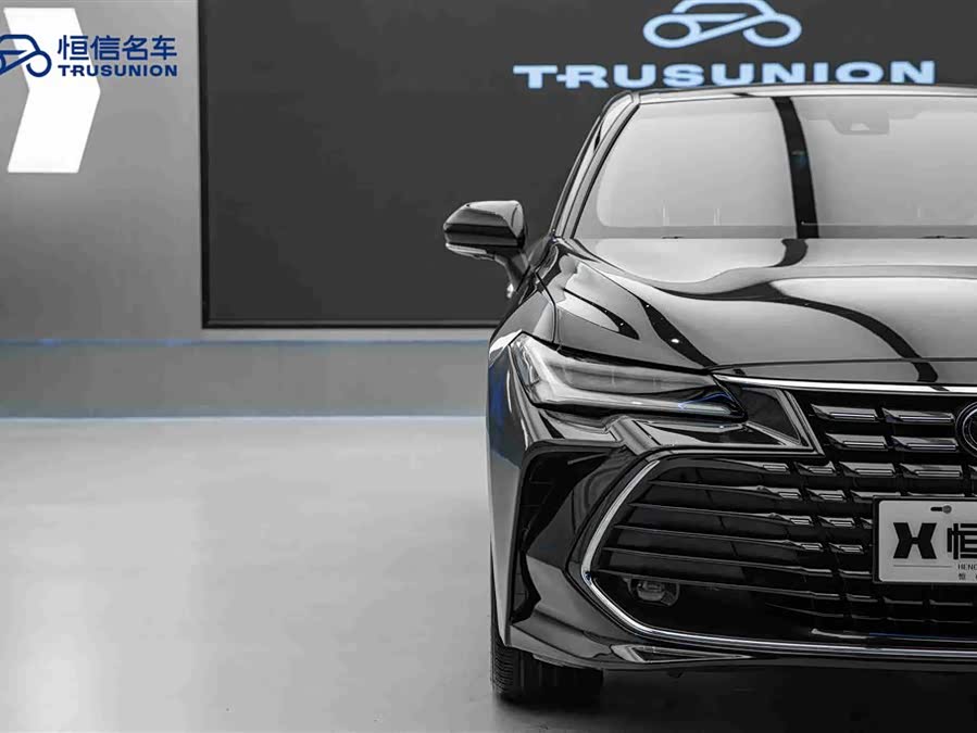Toyota Avalon 2022 car image #9
