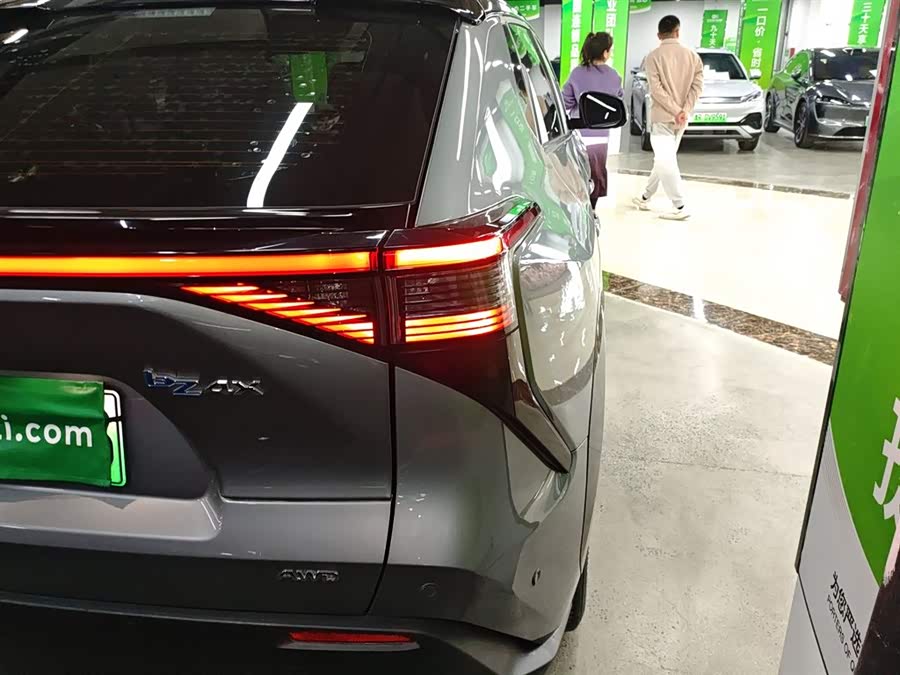 丰田 一汽丰田bZ4X 2023 汽车图片 #9