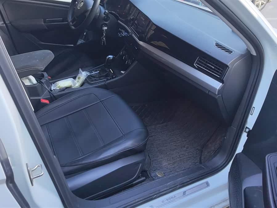 Volkswagen Bora Pure Electric 2021 #9 Volkswagen Bora Pure Electric 2021 صورة سيارة #9