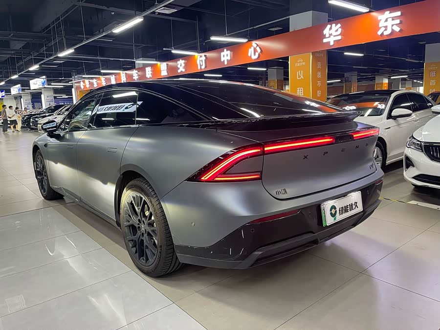 Xpeng P7+ 2025 car image #9