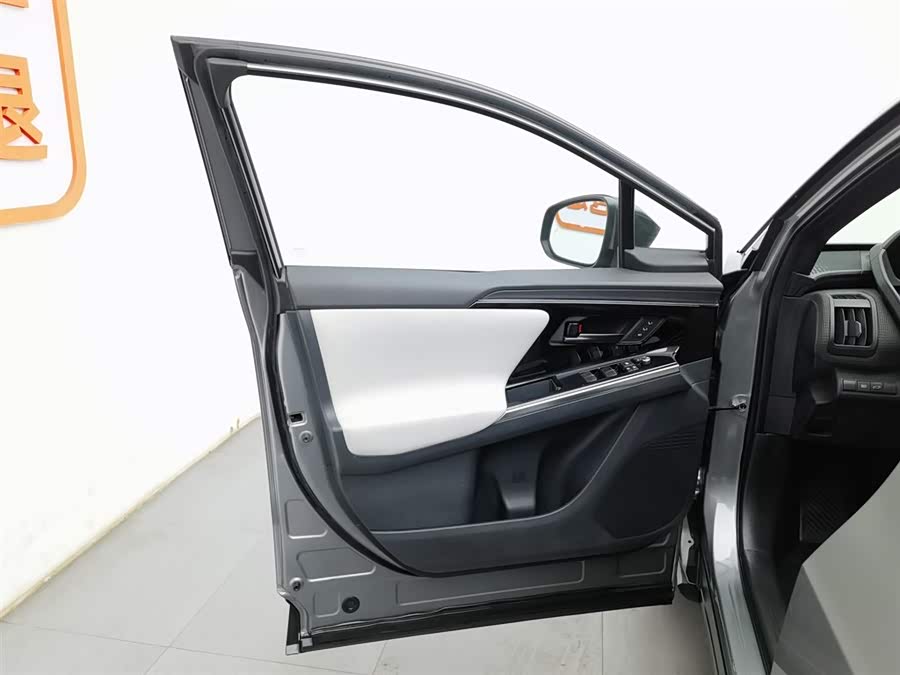 Toyota bZ4X 2022 #9 Toyota bZ4X 2022 immagine di auto #9