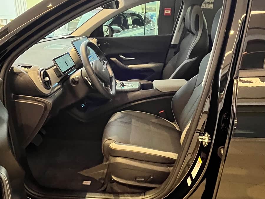 BYD Sea Lion 05 DM-i 2025 #9 BYD Sea Lion 05 DM-i 2025 image de voiture #9