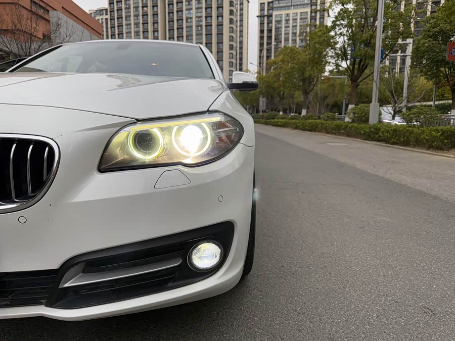 BMW 5 Series 2016 #9 BMW 5 Series 2016 car image #9