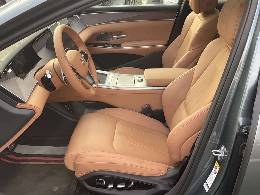 BYD HanL 2025 immagine di auto #9