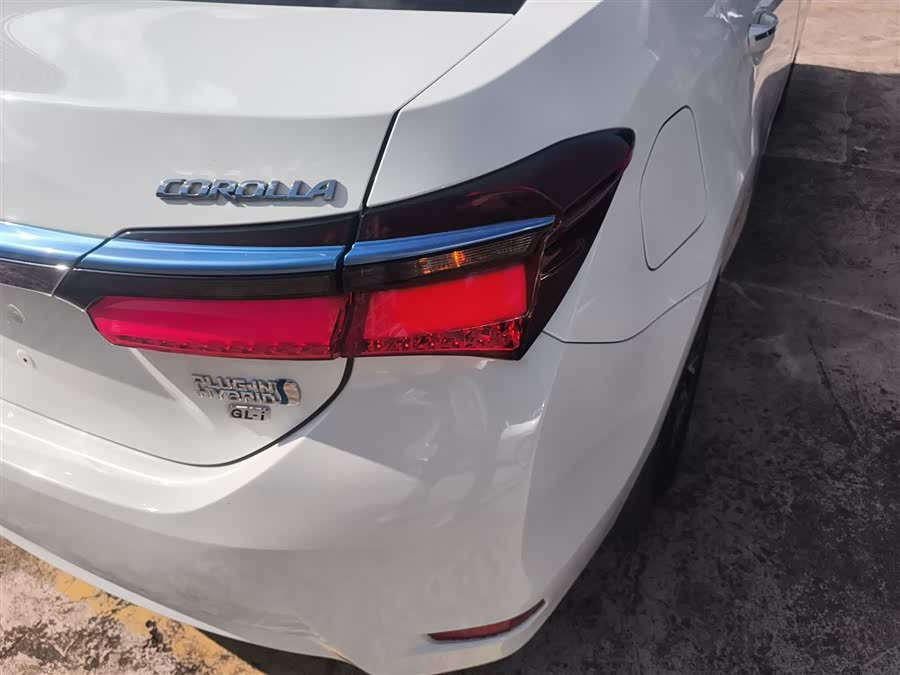 Toyota Corolla Hybird E+ 2022 immagine di auto #9