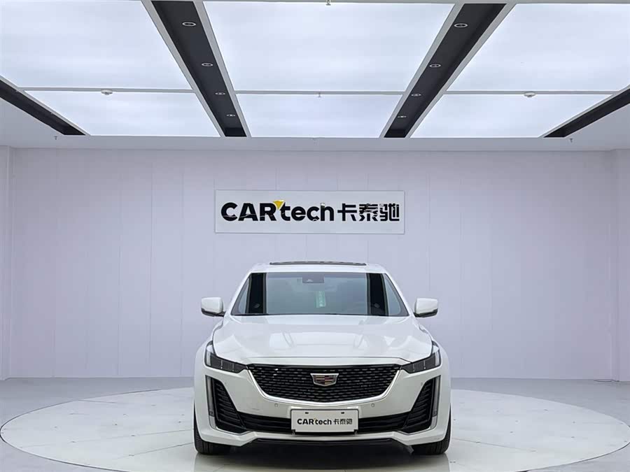 2022 car image #9