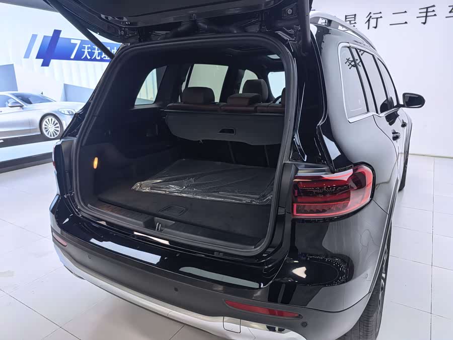 Mercedes-Benz GLB Class 2024 #9 Mercedes-Benz GLB Class 2024 car image #9