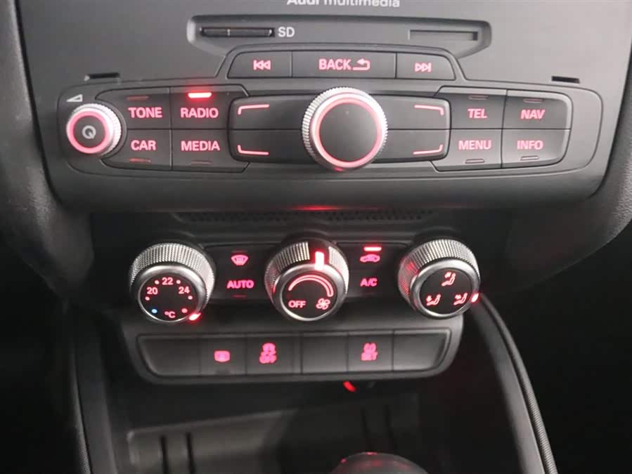 Audi A1 2013 car image #9