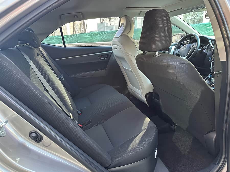 Toyota Corolla Hybird E+ 2022 immagine di auto #9