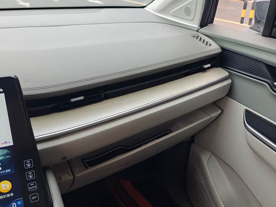 Hyundai Custo 2023 #9 Hyundai Custo 2023 car image #9