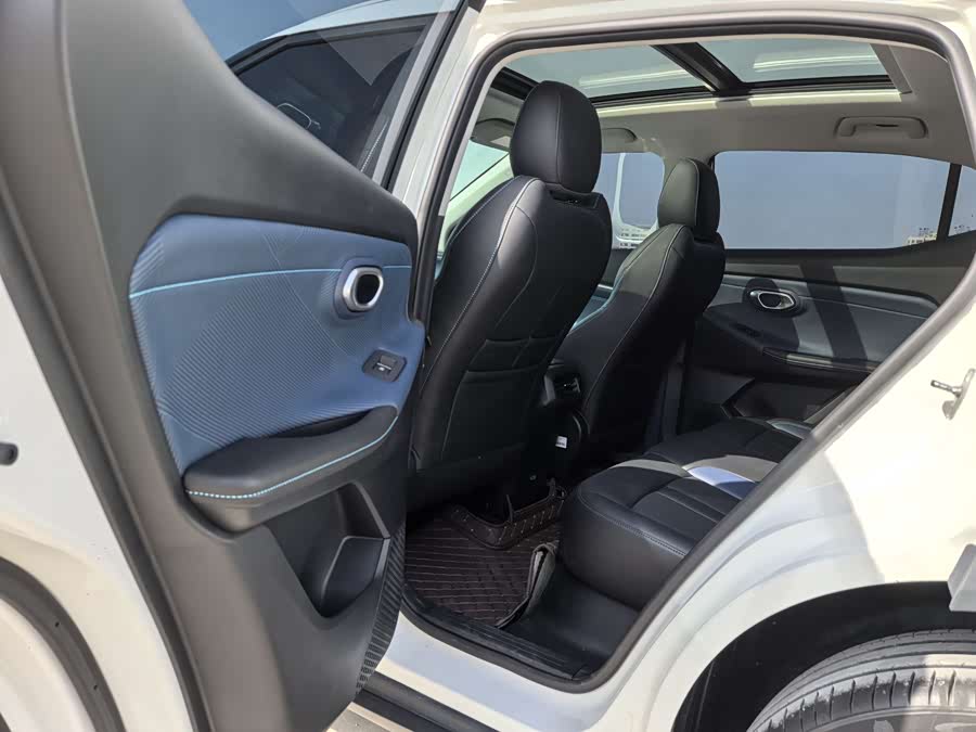 GAC Trumpchi GS3 2024 #9 GAC Trumpchi GS3 2024 car image #9