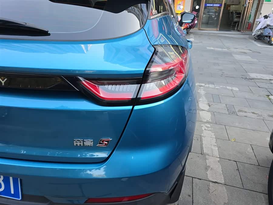 GEELY 2022 #9 GEELY 2022 car image #9