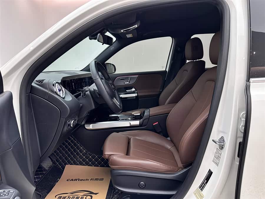 Mercedes-Benz GLB Class 2022 #9 Mercedes-Benz GLB Class 2022 car image #9