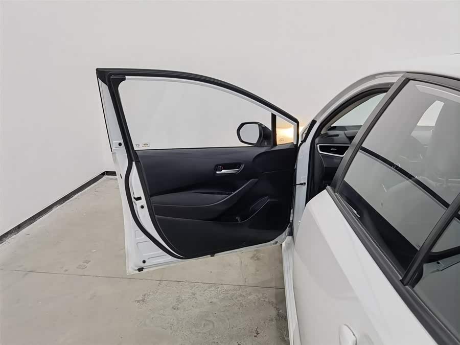 Toyota Corolla 2020 car image #9