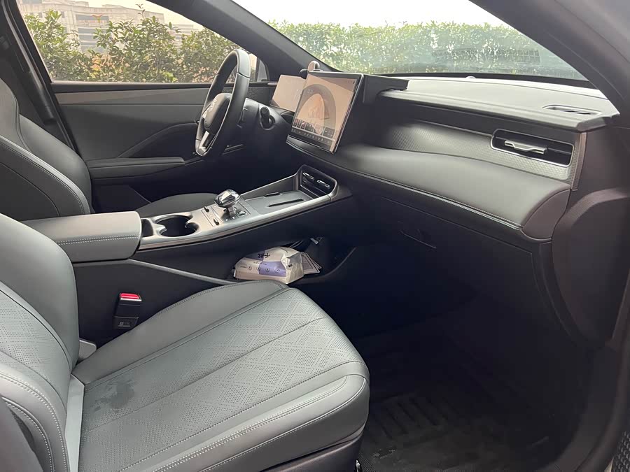 BYD Qin Plus 2025 صورة سيارة #9