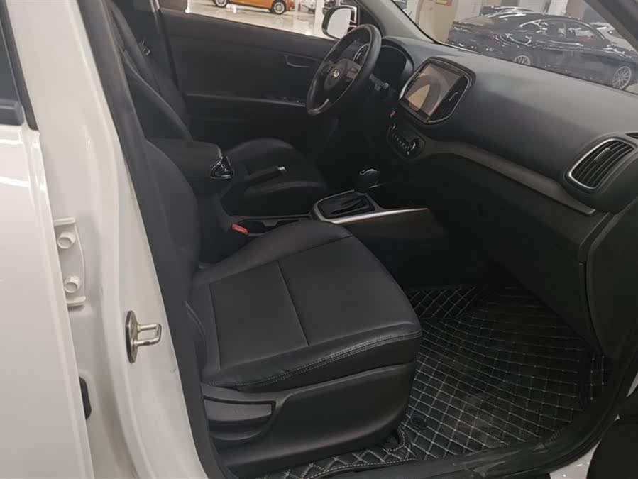 起亚 KX3傲跑 2017 汽车图片 #9