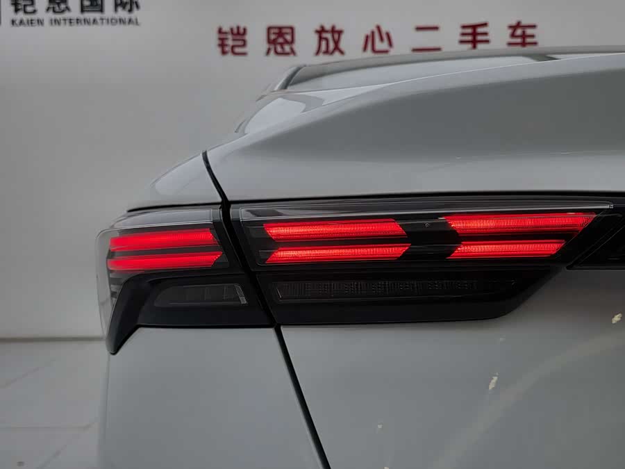 GEELY Binray 2024 car image #9