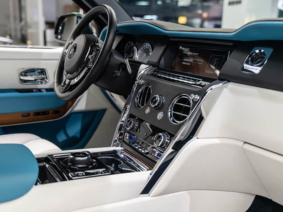 劳斯莱斯 库里南 2020 汽车图片 #9