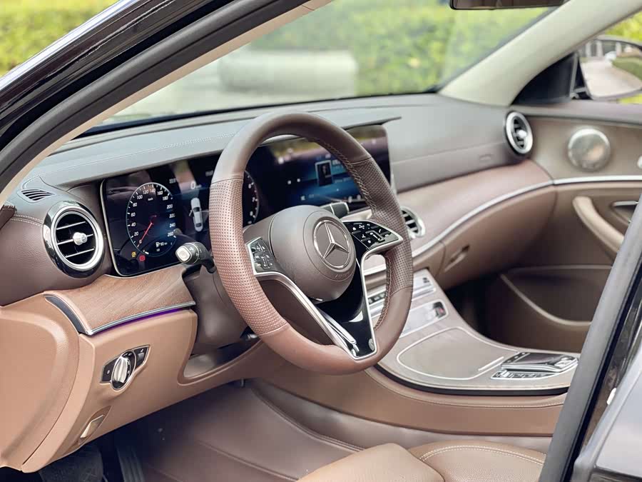 Mercedes-Benz E Class 2021 car image #9