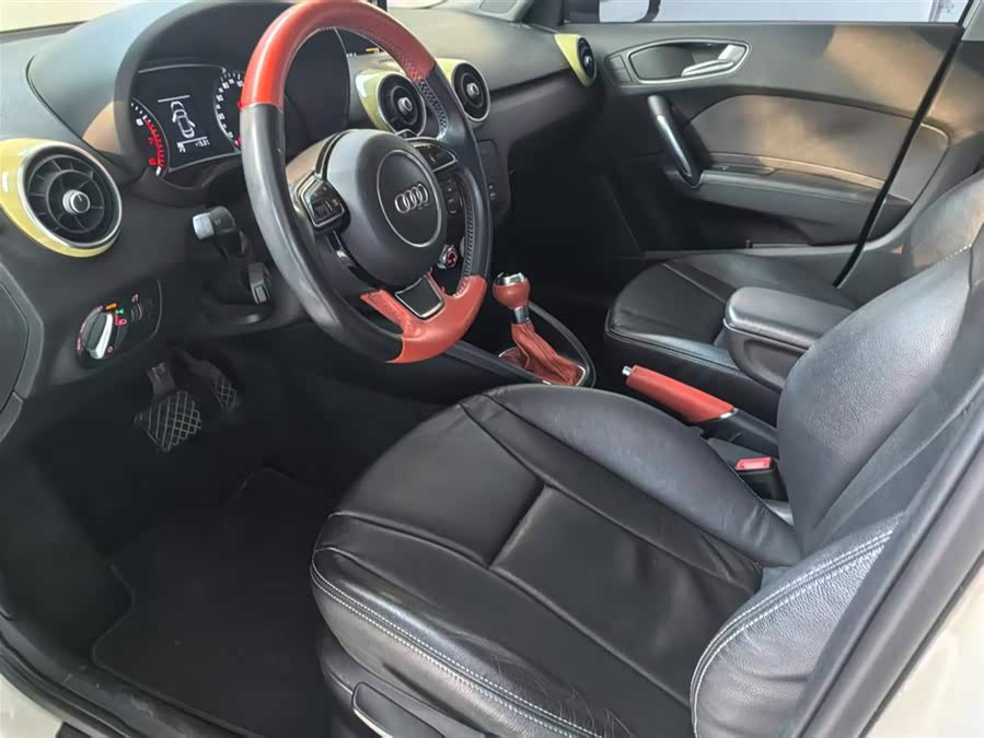 Audi A1 2014 car image #9