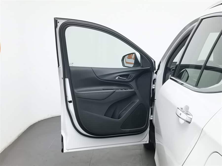 Chevrolet Equinox 2018 #9 Chevrolet Equinox 2018 car image #9