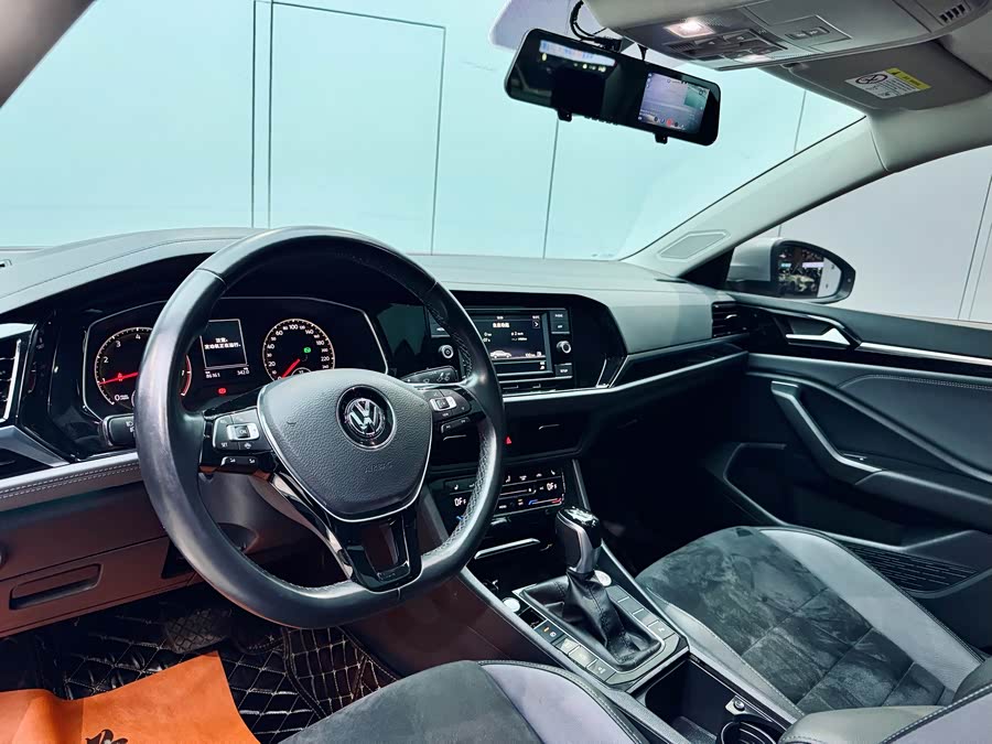 Volkswagen Sagitar 2020 imagem de carro #9