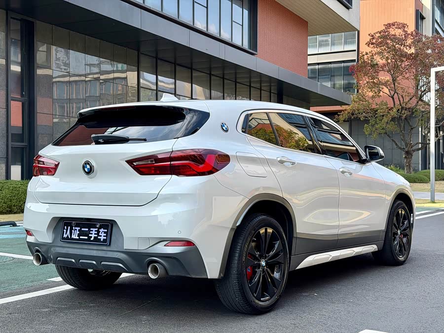 BMW X2 2020 car image #9