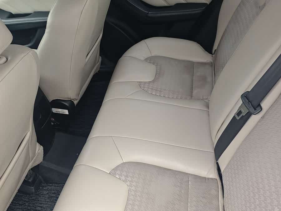 GAC Trumpchi GA3S 2014 #9 GAC Trumpchi GA3S 2014 car image #9