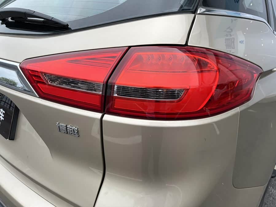 GEELY Boyue 2018 car image #9