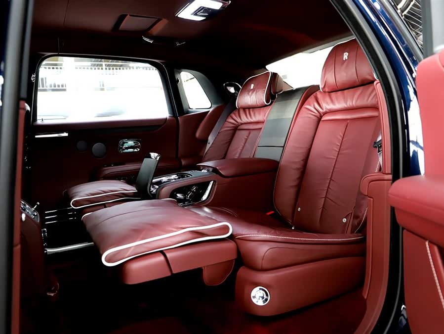 劳斯莱斯 古思特 2021 #9 劳斯莱斯 古思特 2021 汽车图片 #9