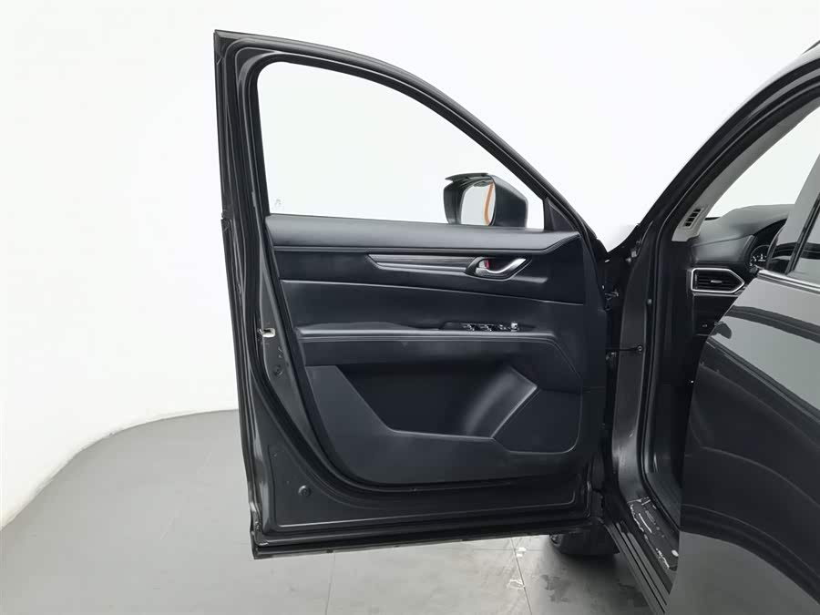 Mazda CX-5 2021 immagine di auto #9