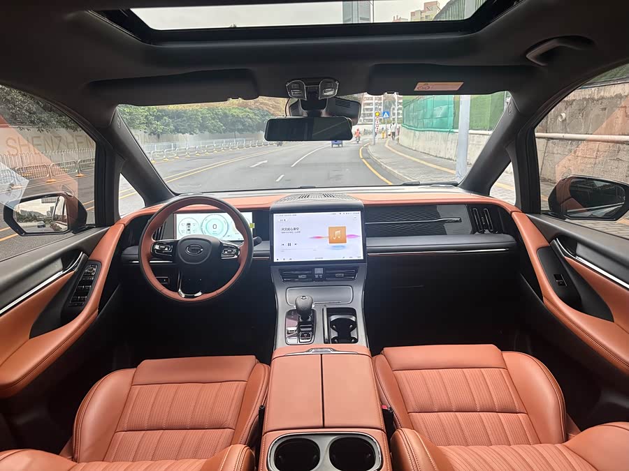 GAC Trumpchi E9 2025 imagem de carro #9