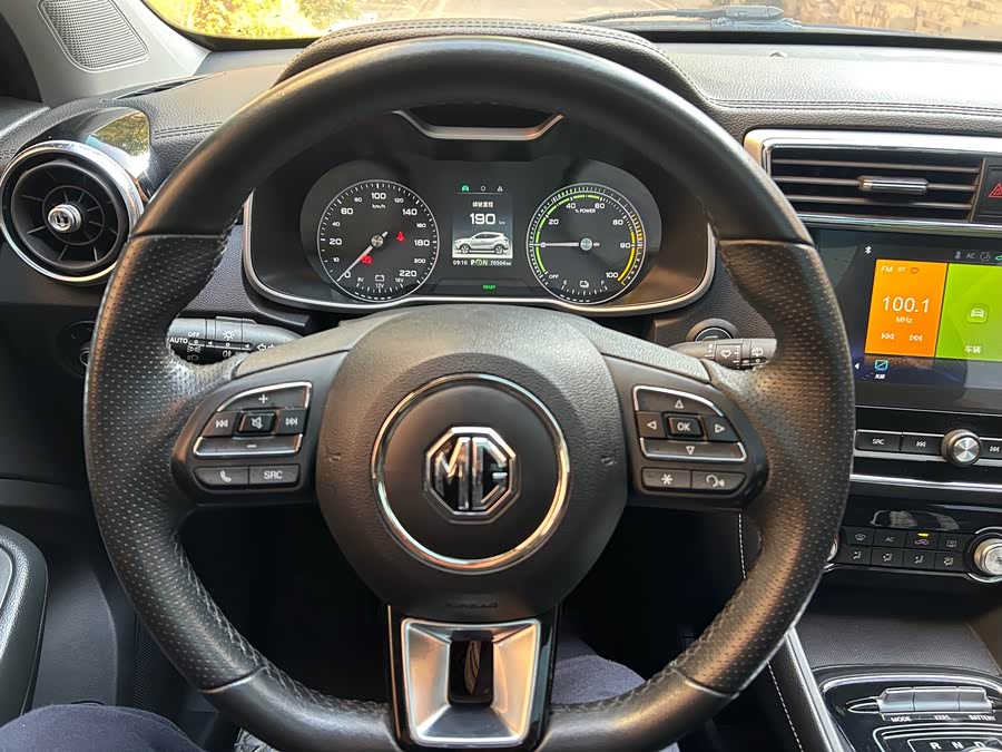 MG EZS Electric 2019 car image #9