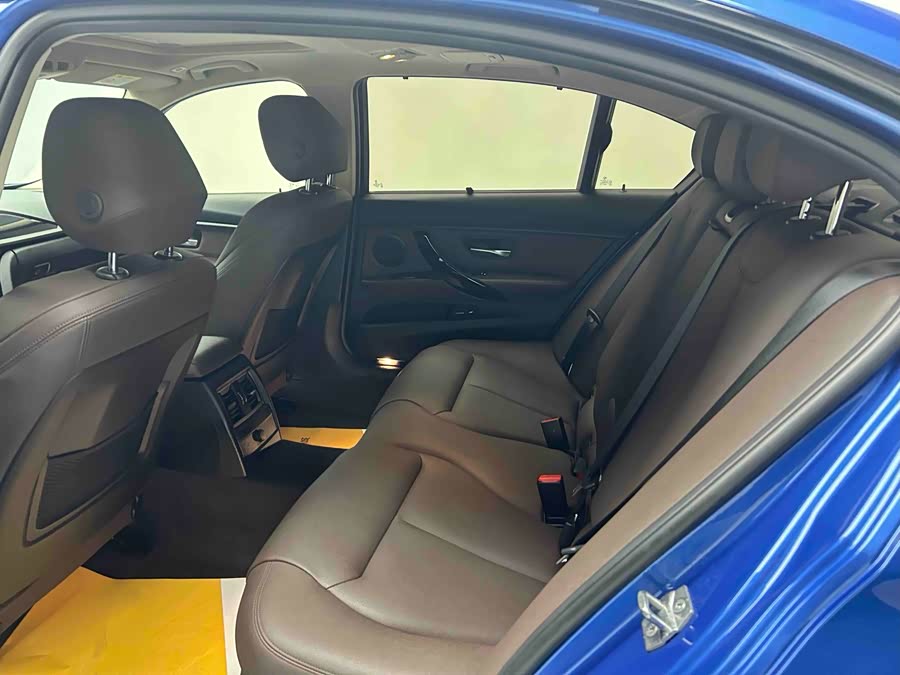 BMW 3 Series 2019 #9 BMW 3 Series 2019 car image #9