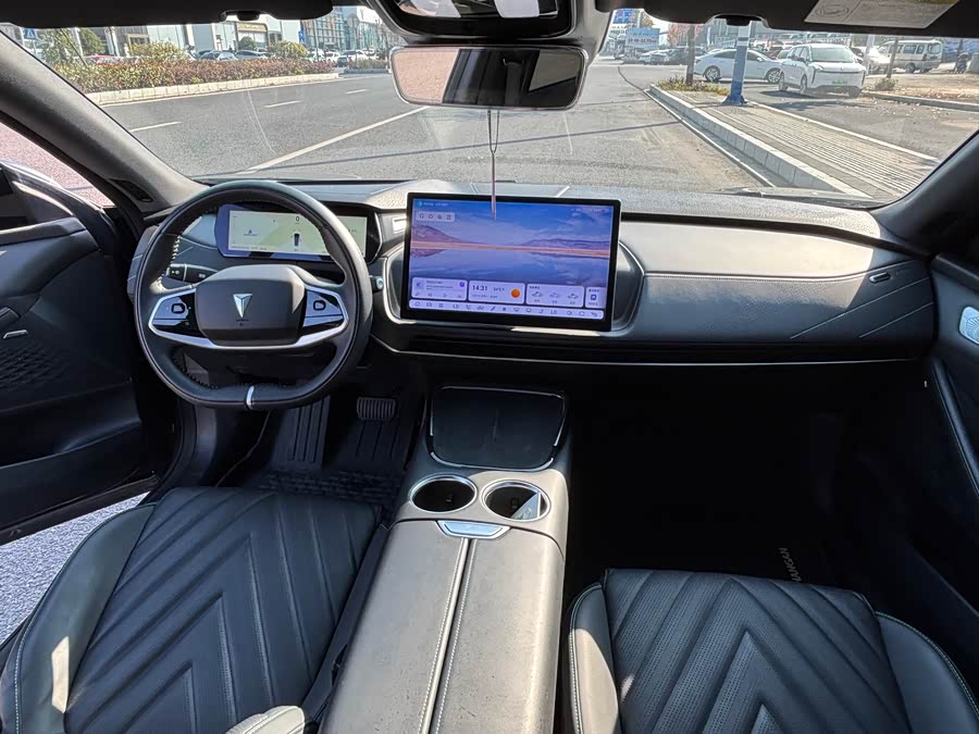 Deepal SL03 2023 car image #9