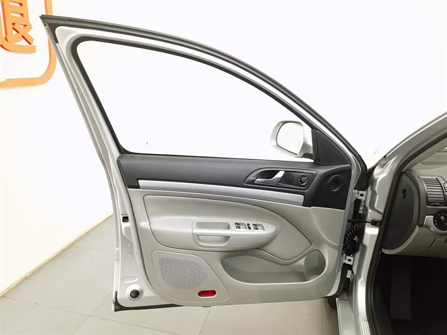 Skoda Octavia 2014 car image #9