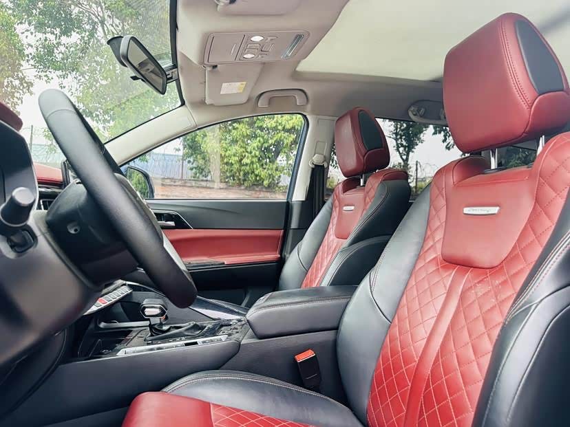 Forthing T5 2018 imagen de coche #9