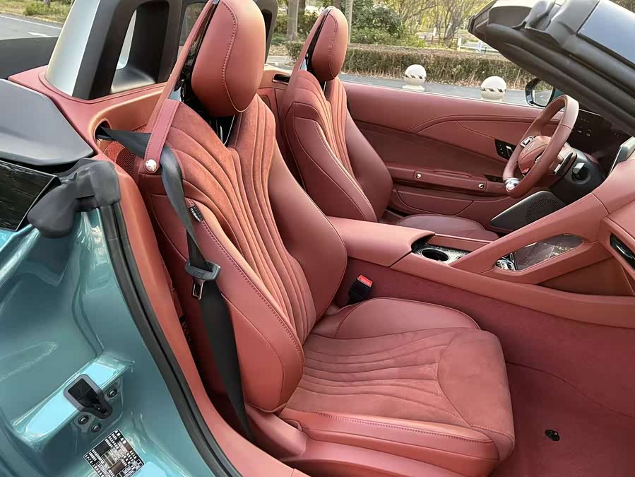 MG Cyberster car image #9