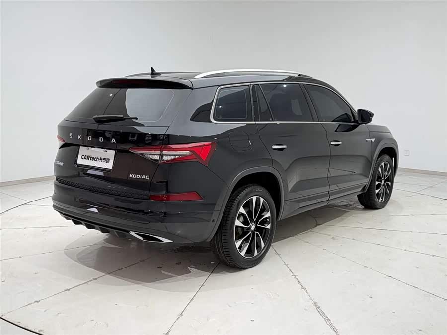 Skoda Kodiaq 2023 #9 Skoda Kodiaq 2023 car image #9