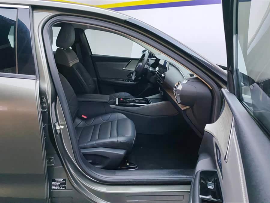 Citroen C5 X 2021 car image #9