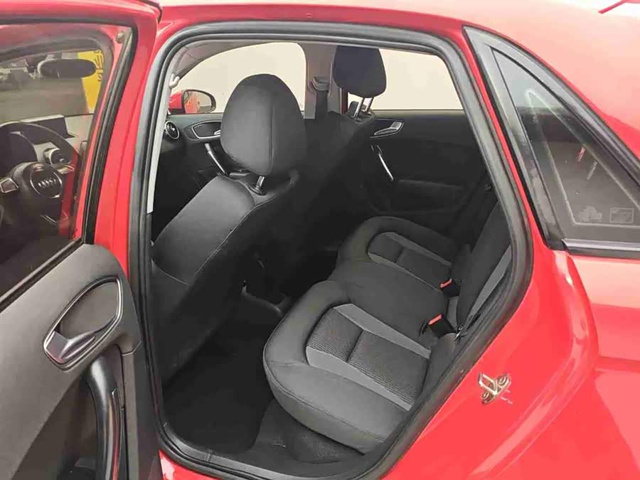 Audi A1 2017 immagine di auto #9