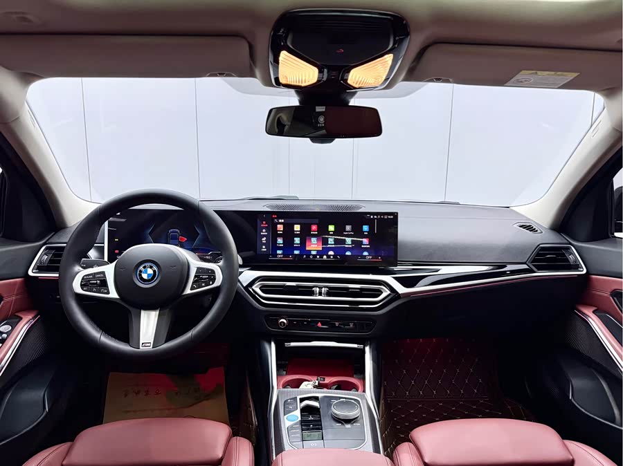 BMW i3 2023 car image #9